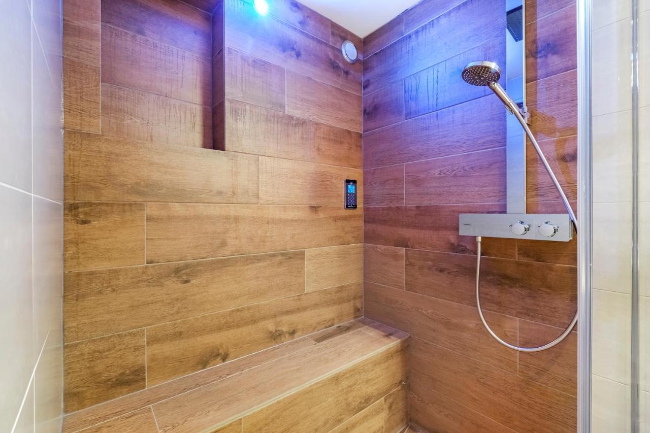 170M2 Appartment With Jacuzzi & Steam Bath In Center Of Amsterdam Extérieur photo